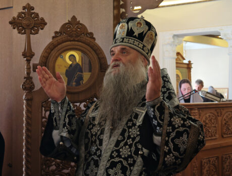 Епископ Савва совершил Божественную Литургию Преждеосвященных даров в Николо-Тихвинском женском монастыре поселка Пятницкое